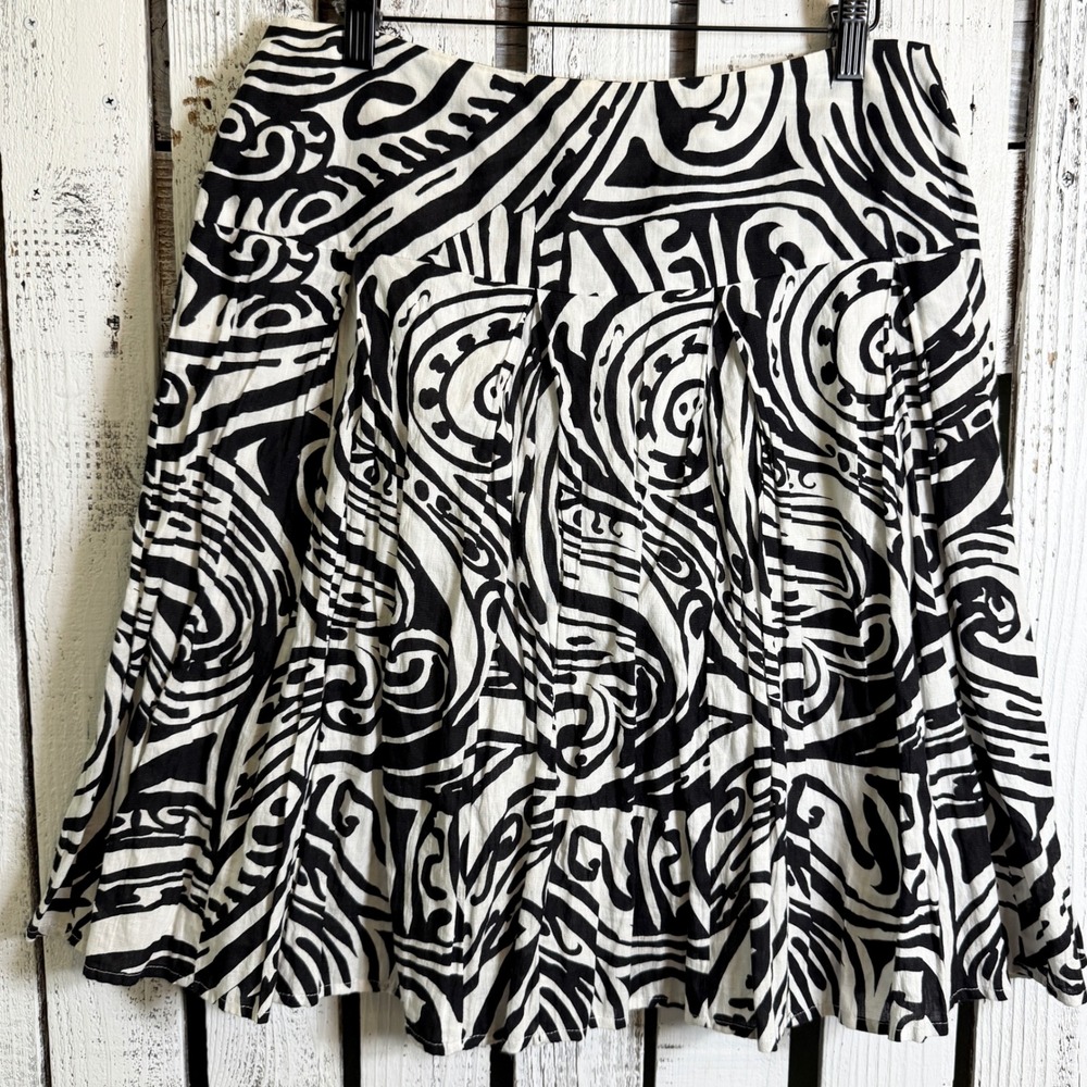 Y2K Karen Kane Pleated Skirt Size 8 Black White Abstract Print Boho Fairy A-line